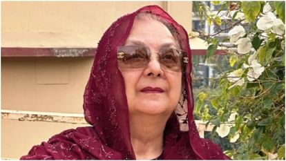 Saira Banu Shares her throwback Photos with late husband Dilip Kumar with love note on Her Birthday